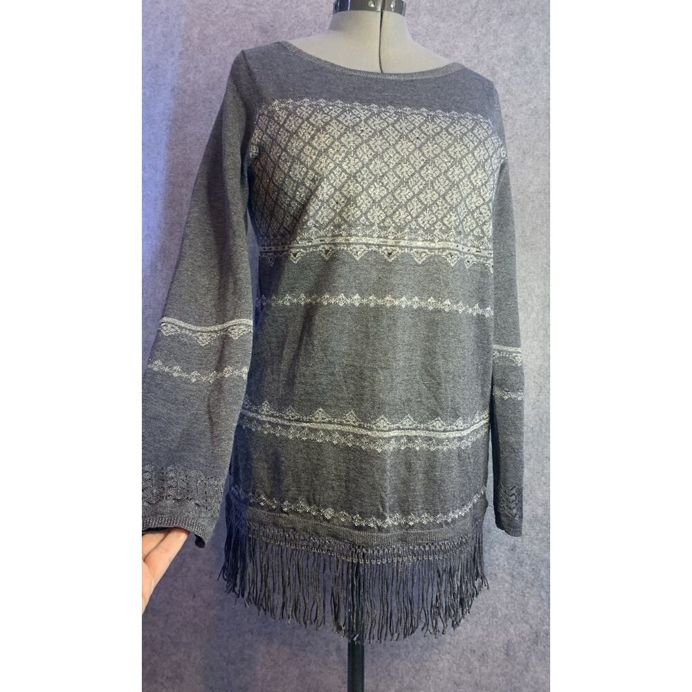 White House Black Market Gray Tunic, Size M Silver Embellishment Fringe Boho